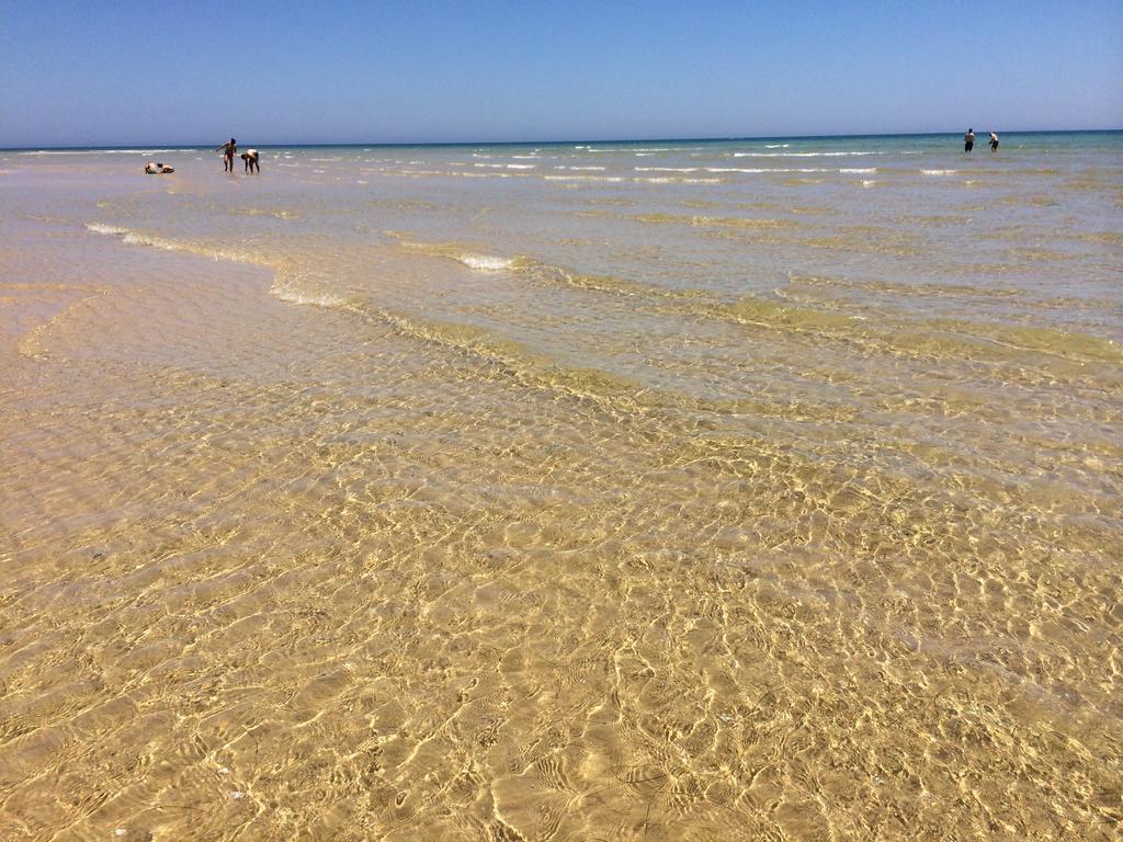 Fuzeta Beach Holiday Apartment ภายนอก รูปภาพ